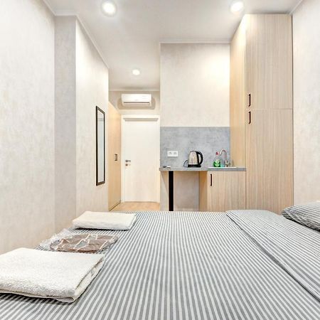 1 Room Apartment Near National Circus Kiew Exterior foto